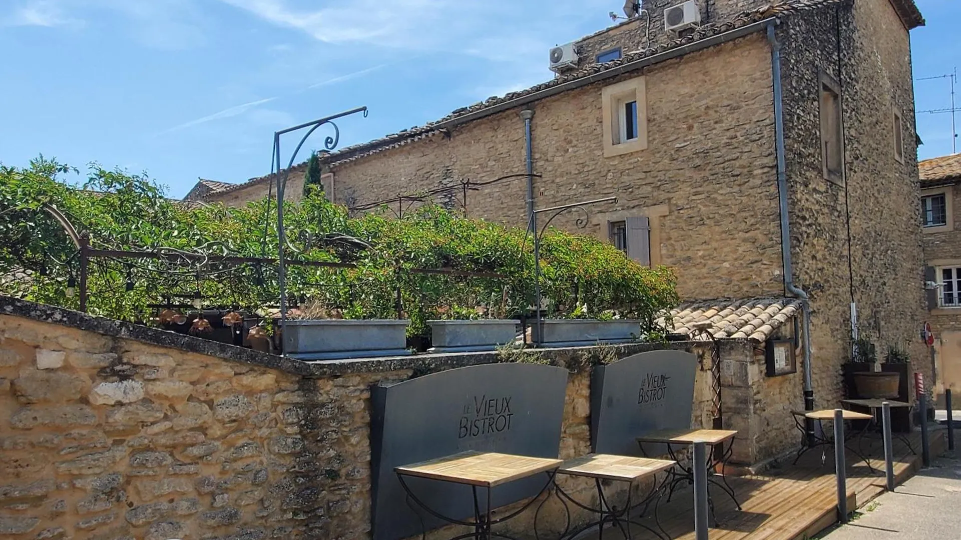 Homestay Chambres Du Vieux Bistrot Cabrieres-d'Avignon